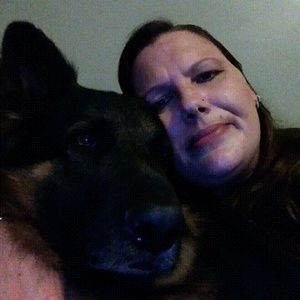 Meet your Posher, Alexandra